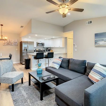 Crown Jewel Of Clearwater 10-15 Min To Beach 5 Min To St Pete Airport Villa Eksteriør bilde