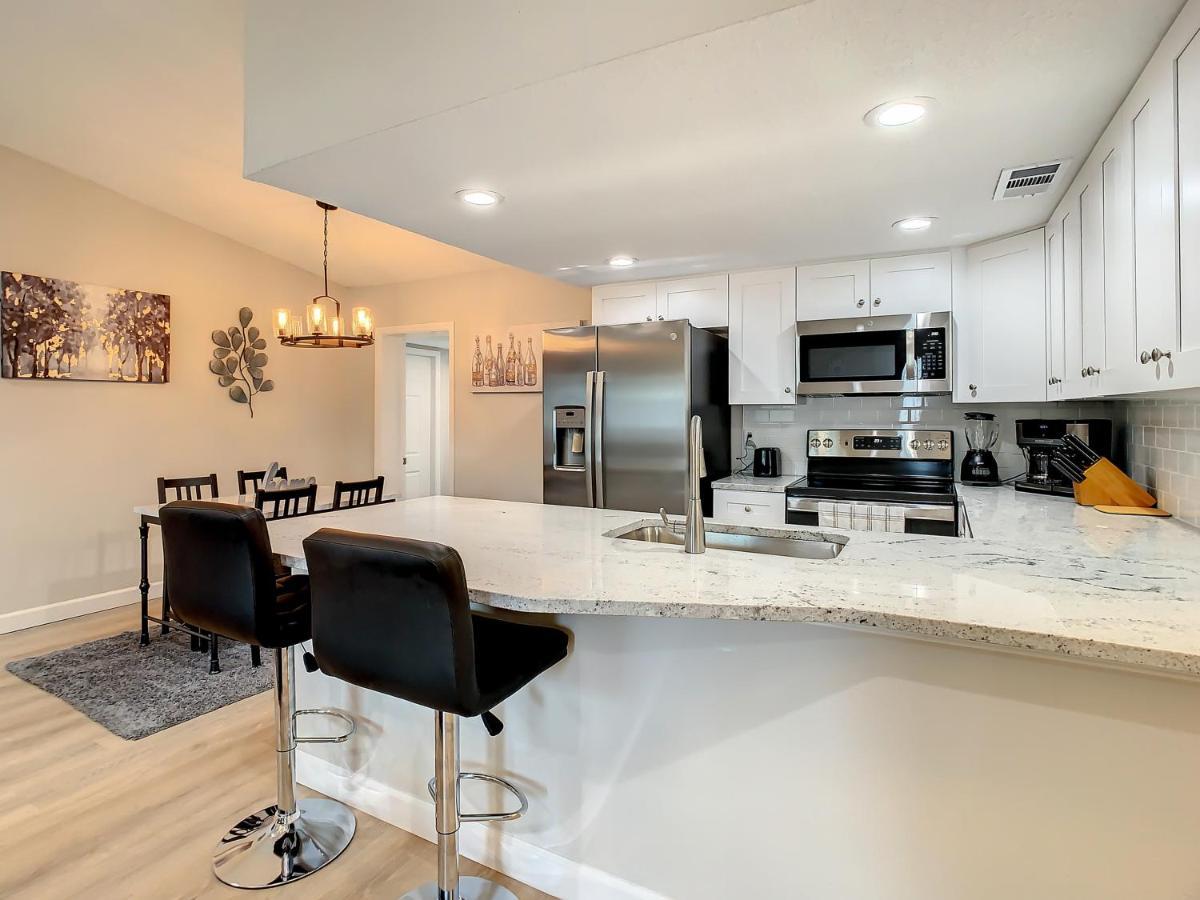 Crown Jewel Of Clearwater 10-15 Min To Beach 5 Min To St Pete Airport Villa Eksteriør bilde