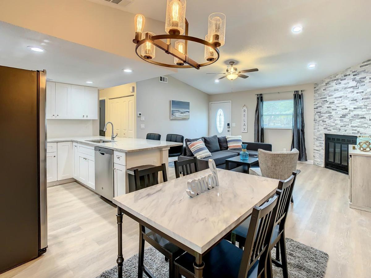 Crown Jewel Of Clearwater 10-15 Min To Beach 5 Min To St Pete Airport Villa Eksteriør bilde